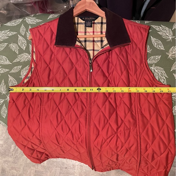 Brooks Brothers Women's Quilted Vest Size 14 - Picture 8 of 9